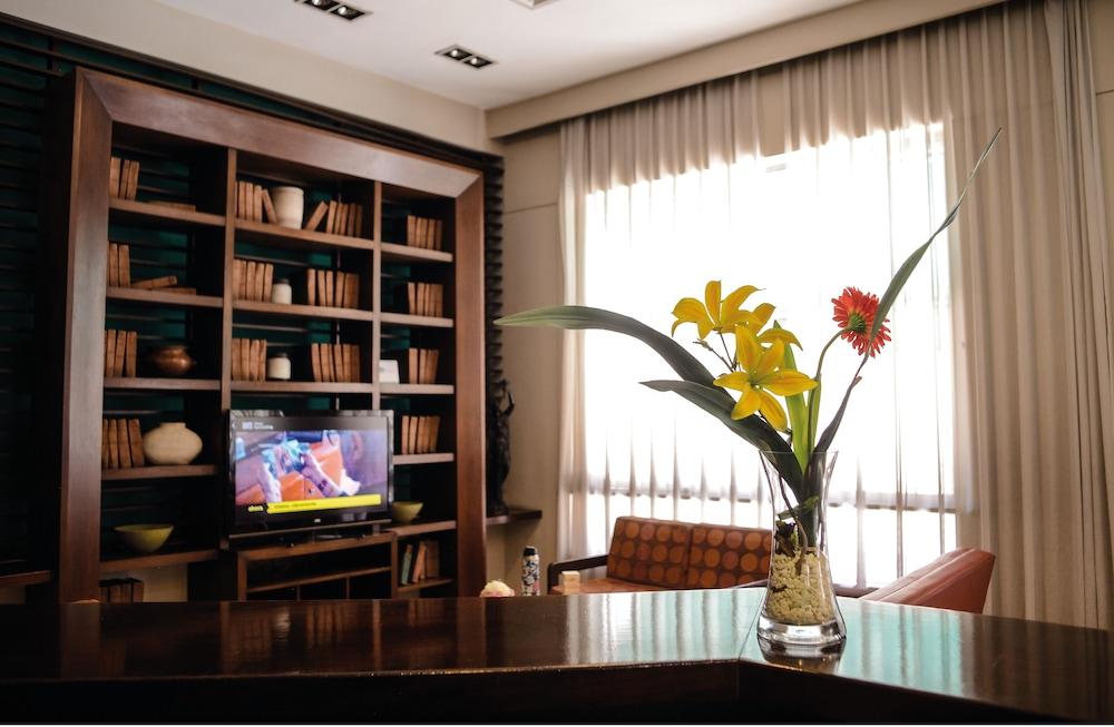 Hotel Premier San Miguel de Tucumán 외부 사진